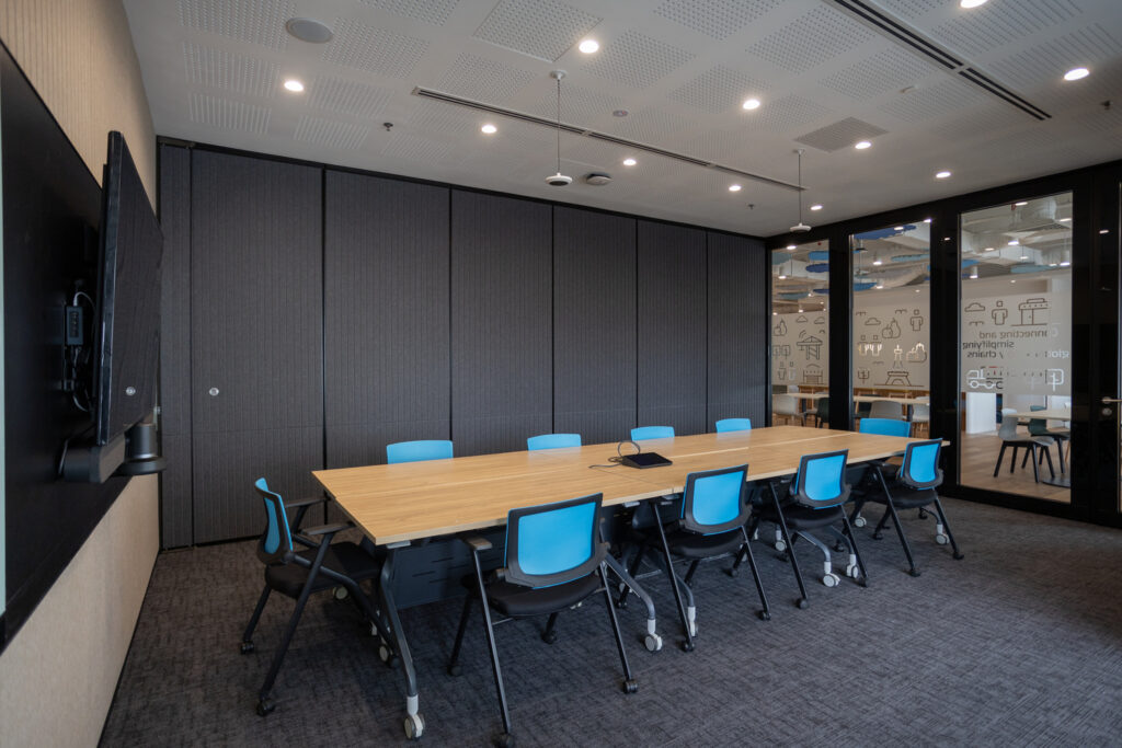 Maersk Imazium interior 2